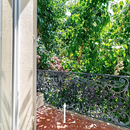 Les Lucioles 5- Luxury 2-bedroom