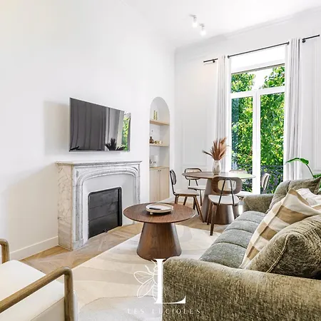 Les Lucioles 5- Luxury 2-bedroom Apartamento *