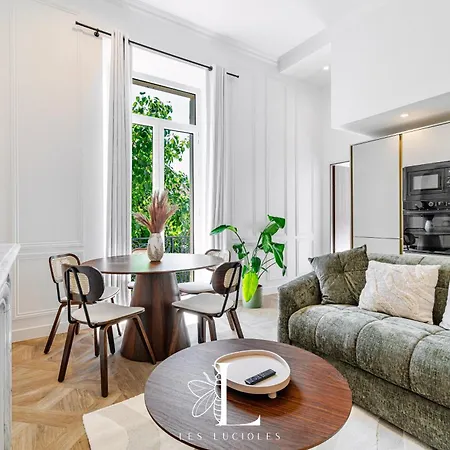 Apartamento Les Lucioles 5- Luxury 2-bedroom Cannes