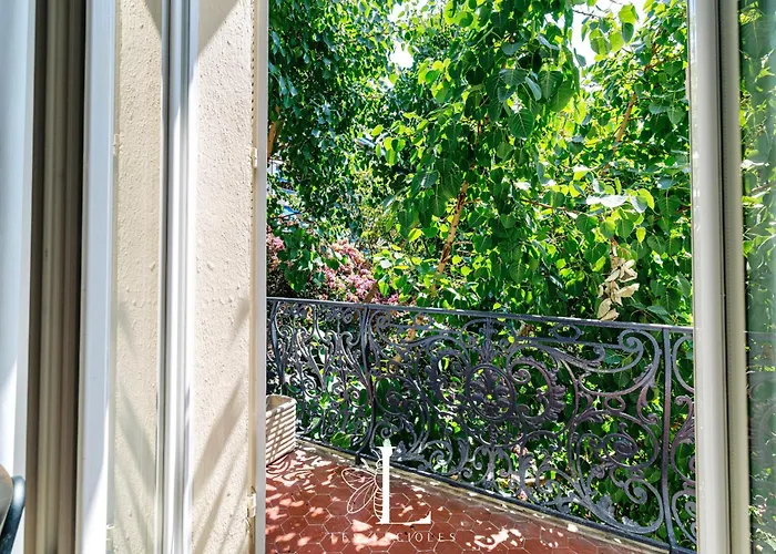 Les Lucioles 5- Luxury 2-bedroom