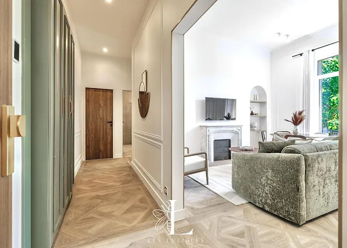 Les Lucioles 5- Luxury 2-bedroom