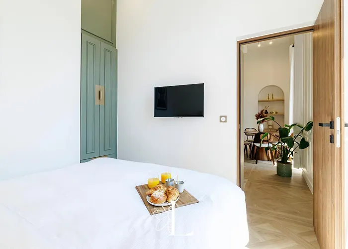 Apartment Les Lucioles 5- Luxury 2-bedroom