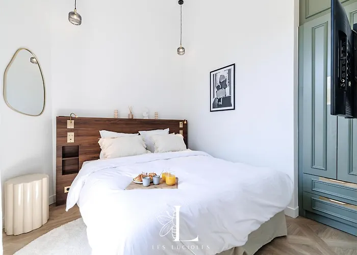 Les Lucioles 5- Luxury 2-bedroom Apartamento