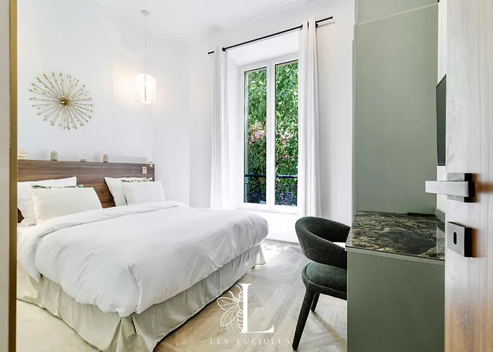Les Lucioles 5- Luxury 2-bedroom