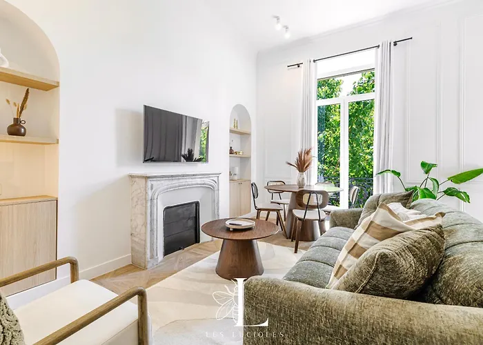 Les Lucioles 5- Luxury 2-bedroom Apartamento *