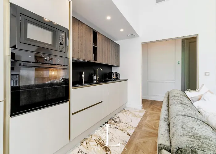 Les Lucioles 5- Luxury 2-bedroom Cannes