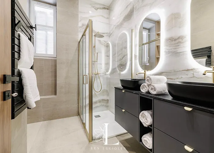 Les Lucioles 5- Luxury 2-bedroom Apartamento *