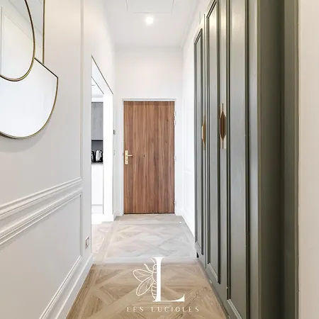 Les Lucioles 5- Luxury 2-bedroom *